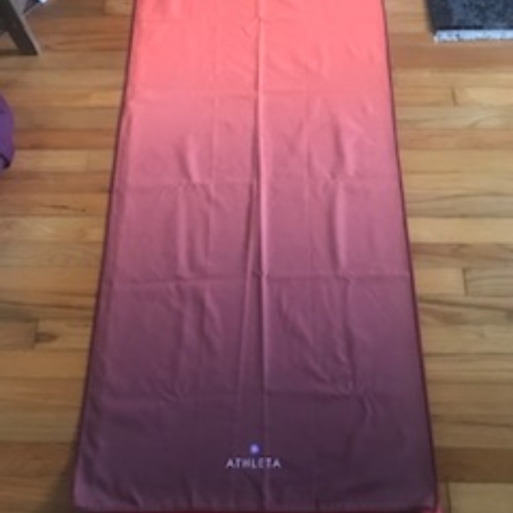 Manduka for Athleta mat towel